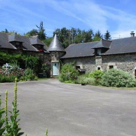 Le Petit Chateau Noyal-Pontivy Exterior photo